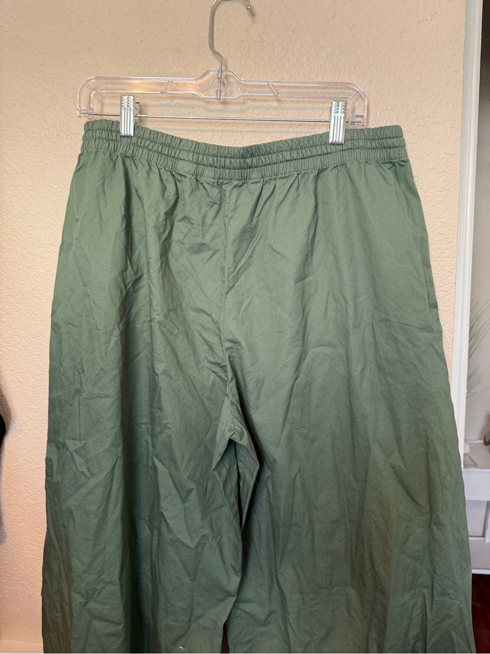 Zara wide legs Olive Green Drawstring Wide-Leg Pants - Picture 6 of 7